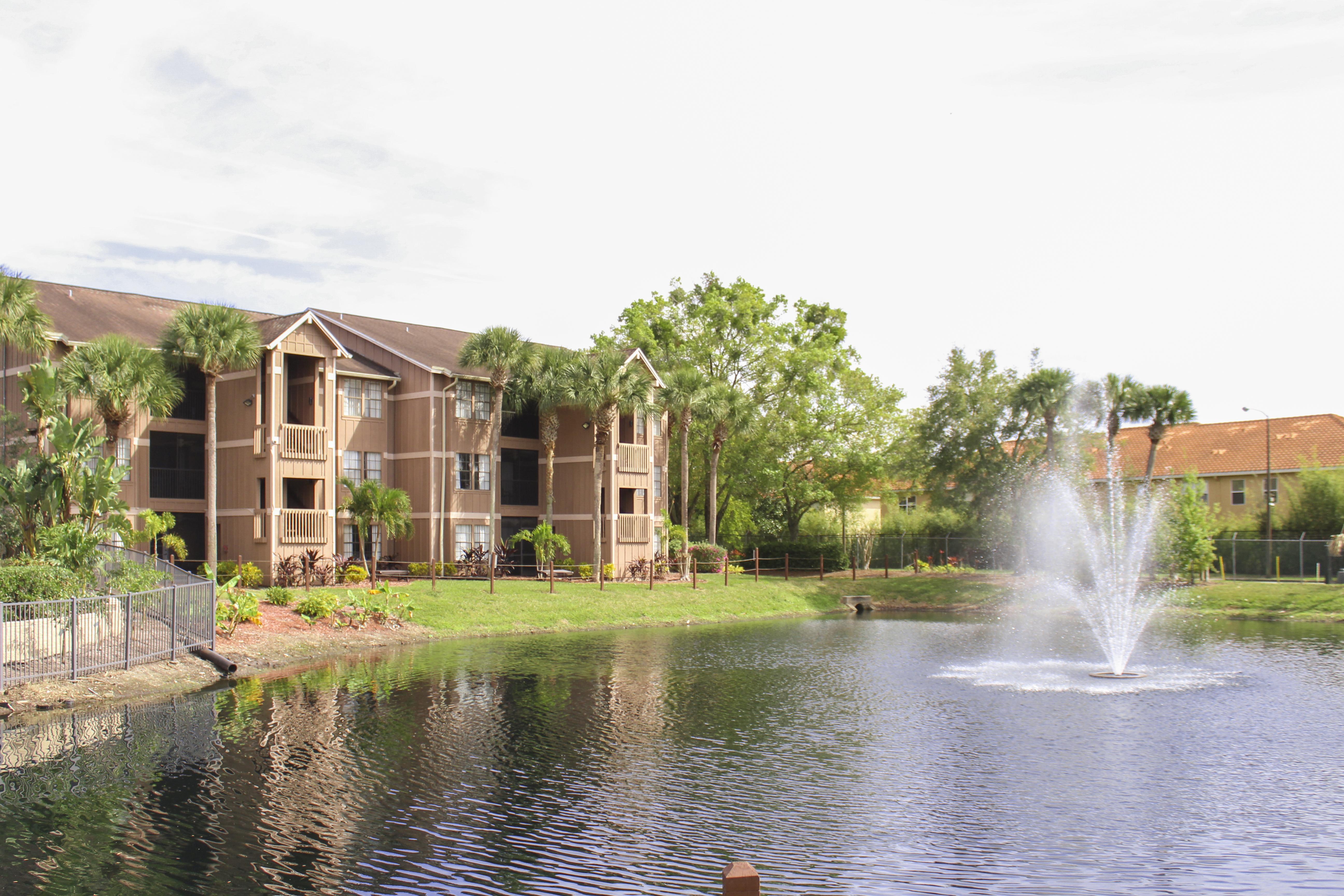 Hilton Vacation Club Polynesian Isles Kissimmee Hotel Exterior photo